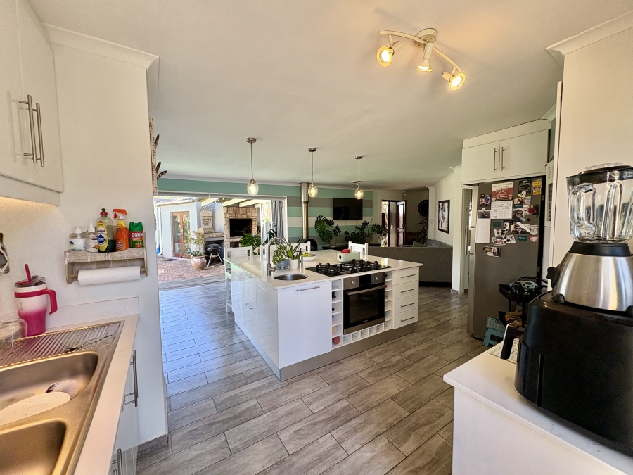 3 Bedroom Property for Sale in Blouberg Rise Western Cape